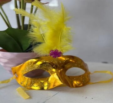 Parti Maskesi Gold Renk Tüylü